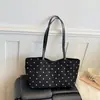 Bolsa tote de bolinhas de grande capacidade estilo coreano para mulheres, coleção outono inicial de 2026, bolsa de ombro de alta qualidade, elegante e casual