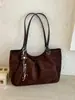 Bolso de mano retro de lunares estilo coreano, nueva colección principios de otoño 2026, moderno y único, bolso de hombro de gran capacidad