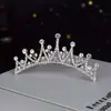 Peine para el cabello de niños peine corona joyería estudio tocado de boda peine para el cabello de pedrería accesorios para el cabello Corona de Perlas Corona al por mayor