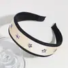 Diadema Estilo Coreano Nuevo Dulce Accesorios para el Cabello Estrellas Huecas Y2K Sensación de Alta Gama Versátil para Salir Mujeres Diadema para Frente Alta Verano