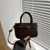Bolsa Pequena de Alta Qualidade e Estilosa para Mulheres 2025 Nova Bolsa Transversal Versátil de Verão Bolsa de Mão Fashion Super Popular Bolsa Tote Pequena