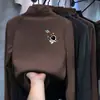 Camiseta base de nuevo estilo para niños de tamaño mediano y grande, camiseta de forro polar para bebé con cuello semi-alto, ropa cálida de manga larga para otoño e invierno para niños, estilo coreano