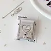Hisocute Estilo Dulce y Fresco Hueco Forma de Corazón Mini Álbum de Fotos Álbum de Almacenamiento de Fotos de Ídolos Llavero Colgante Lindo Venta al por Mayor