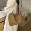 Bolso de Gamuza de Gran Capacidad para Viajes Diarios de Mujeres, Estilo Perezoso Retro Otoñal Moda Nuevo de un Solo Hombro Estilo Coreano 2026 Bolso Tote de Terciopelo