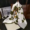 Pañuelo de Seda de Puntos, Estilo Coreano de Alta Gama Versátil Falso Seda 70cm Pañuelo Pequeño, Fajín Decorativo, Lazo para el Cabello, Pañuelo para la Cabeza, Pañuelo para el Cuello