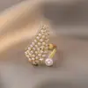 Anillo de Moda de Perla con Circonita Estilo Francés, Diseño de Ala de Alta Gama de Nicho, Lujo Ligero, Anillo Exquisito y Versátil para el Dedo Índice al por Mayor