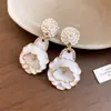 Brincos de Tarraxa com Pingente de Flor Gota de Óleo Inlaid com Diamantes de Agulha de Prata Europeus e Americanos Brincos Frescos Doces com Sensação de Alto Padrão Acessórios de Brinco Versáteis da Moda para Mulheres