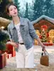 Jaqueta jeans curta para mulheres, novo estilo primavera e outono 2025, jaqueta top casual retro petite de ombro reto