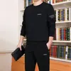 Conjuntos Esportivos de Outono e Inverno para Homens, Conjunto Casual de Duas Peças em Algodão com Fleece, Estilo Masculino 2024, Conjunto de Gola Redonda para Meia-Idade
