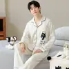 Cárdigan largo de manga larga y pantalón largo para hombre al por mayor, pijama de algodón puro, ropa de casa casual de dibujos animados para otoño, conjunto de dos piezas