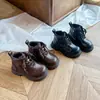 Botines tipo Martin para niña, nueva colección de otoño 2026, botines de vaquera para niños, botines cortos con forro simple, elegantes botines de otoño para bebés
