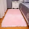 Alfombra Blanca Larga de Felpa para Sala de Estar Mesa de Café Felpudo Engrosado Dormitorio Mesita de Noche Simple Imitación Lana Celebridad de Internet Gris
