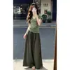 Camisa Retro Estilo Francés Verde con Mangas Murciélago, Cuello Entallado, Mangas Cortas, Corte Ajustado, Diseño Ceñido a la Cintura y Top Único para Mujer