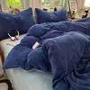 Juego Cálido de Leche de Terciopelo Doble Cara Engrosado de Cuatro Piezas Funda de Edredón de Terciopelo Coral de Invierno Pieza Individual Sábana de Cama de Terciopelo Coral Juego de Tres Piezas 4