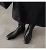 Botas Slim de Inverno para Mulheres 2025 Novas Bico Quadrado Salto Grosso Camurça Botas de Cano Curto Versátil Salto Alto Tendência Botinhas Emagrecedoras