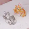 Joyería Vintage de Acero Inoxidable Oro de 18K Acero Titanio Anillo Abierto No se Desvanece Nicho para Mujer Sensación de Alta Gama