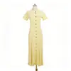 Vestido de Punto Hueco Estilo Nuevo de Verano en Stock Venta al por Mayor Cuello Redondo Manga Corta Botones al Frente Cintura Ajustada Abertura Vestido Largo