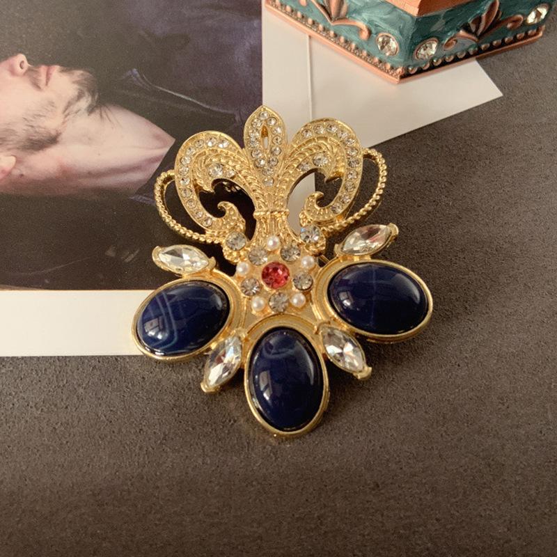 12727801266_182273196