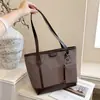 Bolsa de alta calidad de gran capacidad, nueva moda verano 2026, simple y elegante, versátil bolso de hombro y de mano
