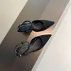 Primer Encuentro Temporada Elegante Viaje al Trabajo Profesional Adelgazante Punta Fina Tacón Medio Moderno 2026 Otoño Nuevo Sandalias Escarchadas Zapatos de Mujer