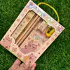 8036 Caja de Set de Papelería Regalos Pequeños para Jardín de Infancia Material Escolar Tarjeta de Lápiz Set para Colorear Regalos para Niños