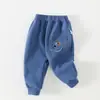 Pantalones gruesos para bebé, pantalones casuales de invierno para niño, pantalones forrados de polar para bebé, pantalones de trasero para bebé niña, moda de invierno