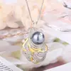 2024 Nueva Joyería Huabi Base de Cobre Chapado en Perla Blanca Moda Retro Cepillado Pluma Traje Mujer 12mm