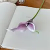 Lirio de Calas Artificiales Transfronterizo Flores Falsas Adornos de Decoración para el Hogar Ramo de Mano Atrezzo para Arreglos Florales de Boda Transfronterizo