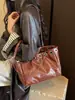 2026 Bolso de Cubo de Mano de Moda Vintage Nuevo, Bolso de Hombro Único de Gran Capacidad Punk para Motociclista, Bolso de Mano tipo Tote con Remaches para Viajes Diarios