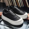 Sapatos Masculinos de Tamanho Grande Estilo Simples Transfronteiriços Chegada Nova de Outono Slip-on Casuais Board Shoes Tendência Versátil Sapatos Brancos Sapatos Esportivos