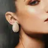 Pendientes de Perla Gotas de Agua Retro Franceses para Mujer Lujo Ligero Diseño de Nicho Coreano Pendientes Elegantes de Perla Coma Pendientes