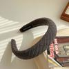 Faixa de Cabeça de Sarja Retro Outono e Inverno com Aba Larga para Mulheres 2025 Nova Alta Rosto de Caveira Lavagem de Rosto Pressão no Cabelo Faixa de Cabeça Grampo de Cabelo Esponja Adereço de Cabeça