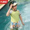 Traje de Baño para Niños Niños, Dos Piezas Modelo Nuevo 2026 para Niños Mayores y Adolescentes, Conjunto de Traje de Baño de Manga Corta para Entrenamiento y Bañador