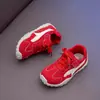 Zapatillas de Entrenamiento Alemanas para Niños Modelo Nuevo Primavera/Verano 2026 para Niños Mayores, Suela Suave, Transpirables, Versátiles, Ligeras y Cómodas Zapatos Casuales para Niños y Niñas