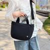 Bolso de Mano de Moda de Alta Calidad para Mujer Nuevo Versátil de Hombro Cruzado Ligero Impermeable Casual Simple Tipo Dumpling