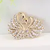 Broche con un Toque de Alta Gama, Broche de Cisne con Pedrería de Lujo Ligero, Broche Versátil de Aleación para Mujer, Pin Accesorio para Ropa