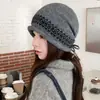 Gorro de Punto Fair Isle Retro para Mujer Otoño Invierno Cálido Protección para Orejas Gorro Holgado Versátil Adelgazante para la Cara Estilo Japonés Gorro de Lana para el Frío