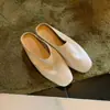 En stock~Punta de cuero genuino, slip-on, superficie suave, nuevo estilo 2026, zueco cómodo, medias pantuflas, mujer, primavera, verano, otoño