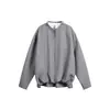 Chamarra beige de lino texturizado estilo japonés con media cremallera y dobladillo naturalmente plisado, camisa de manga larga estilizada y casual