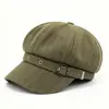 Gorra octogonal retro a rayas estilo coreano para mujer, con hebilla metálica, un gorro versátil para otoño e invierno, y una gorra de plato que hace que la cara se vea más pequeña, disponible para venta al por mayor