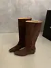 Botas de caña alta estilo coreano para mujeres petite, botas de caballero retro, botas gruesas estilo francés de otoño, botas de mujer versátiles y adelgazantes
