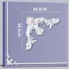 Tira de Borda para Parede de Fundo de TV com Flor de Canto Francês em Linha de PU Imitação de Gesso Tira Decorativa Teto Estilo Europeu Americano