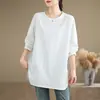 Foto real de la nueva camiseta holgada de color liso con cuello redondo para otoño e invierno, top de manga larga talla grande con abertura en el bajo para mujer