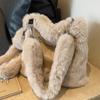 Bolso peludo para mujer, versátil para otoño e invierno 2026, nuevo bolso de moda para hombro cruzado, gran capacidad, bolso peludo de alta gama