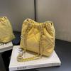 Sacola feminina bolsa de ombro de grande capacidade 2023 nova bolsa de axilas de corrente de transporte casual bolsa de textura