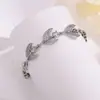 Pulsera Exquisita Minimalista de Hoja Transfronteriza Moda Europea y Americana Boda Incrustada de Circonita Pulsera de Lujo de Gama Alta Modelo Nuevo Más Vendido