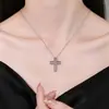 Weizi Original Nuevo Diseño Moissanita Plata de Ley S925 Estilo Unisex Colgante de Cruz Retro Elegante Versátil Collar para Mujeres