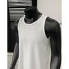 Camiseta sem mangas solta com ombros caídos Verão 2025 Moda de Hong Kong Colete Bordado Masculino Colete Masculino Colete de Moda Esportiva