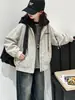Chaqueta de trabajo estilo americano para niñas, nuevo modelo otoño 2026, cárdigan con capucha y cremallera, bloques de color e estampado de letras para niños mayores