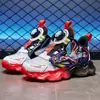 Zapatillas de Malla Doble Transpirables con Hebilla Giratoria de Dibujos Animados para Niños, Primavera y Otoño 2026, Zapatillas Antideslizantes de Suela Suave con Luces para Niños